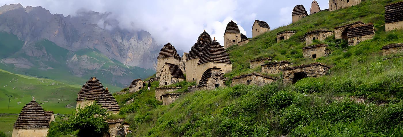 Некрополь Даргавс — знаменитый «Город мертвых» в Северной Осетии